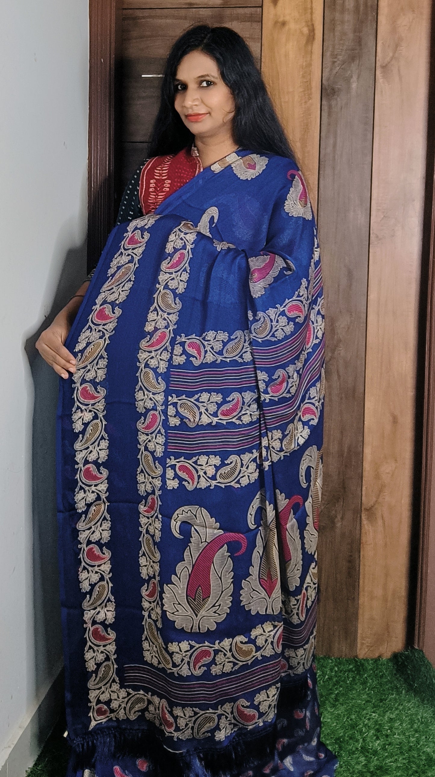 Blue Gap Border Crape Saree