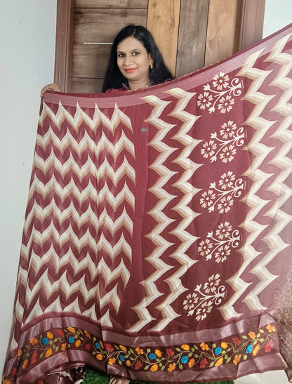 Brown & Off White Zig Zag Zari Viscose Crape Saree
